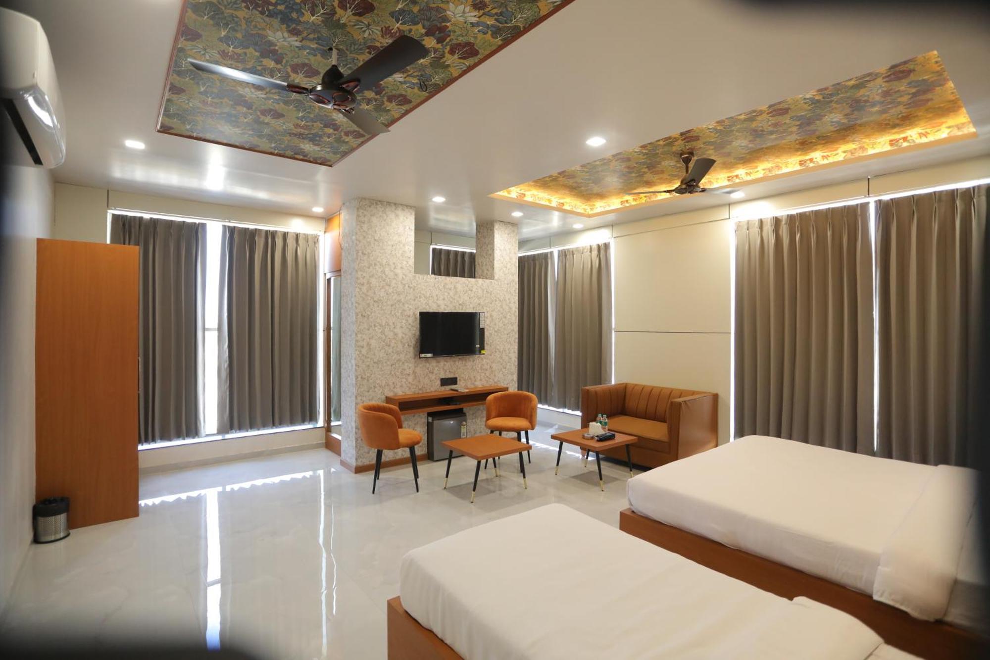 Hotel Pride Of Chittor Chittorgarh エクステリア 写真